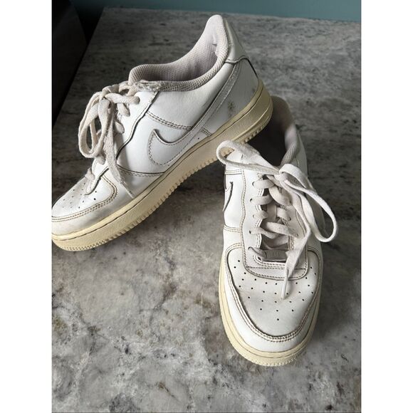 Nike Air Force One 6.5 M/8.5W - Picture 1 of 7